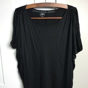 LOFT Black Sleeveless Loose Fit Blouse /Size Large
